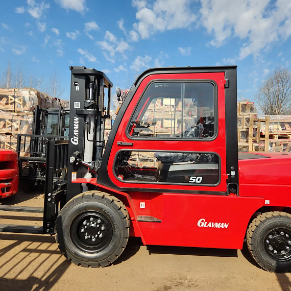 Автопогрузчик Вилочный Дизельный GLAVMAN CPCD50-AXG53 3000 мм 5000 кг SS Cabin